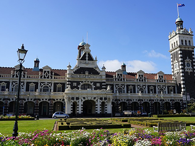 Dunedin train station